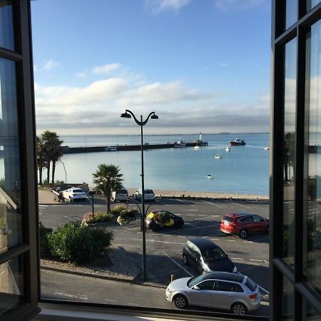 Bel Appartement Vue Sur Mer 康卡勒 外观 照片