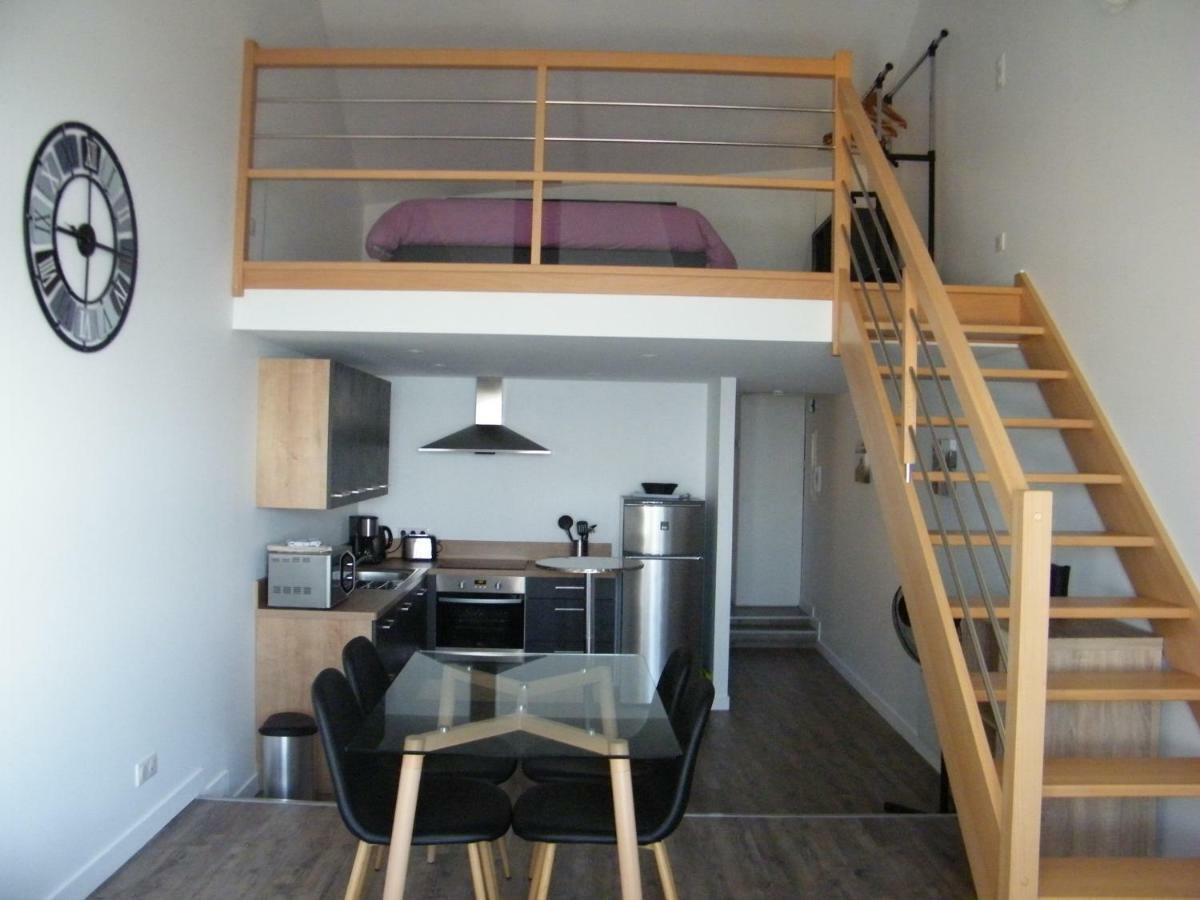 Bel Appartement Vue Sur Mer 康卡勒 外观 照片